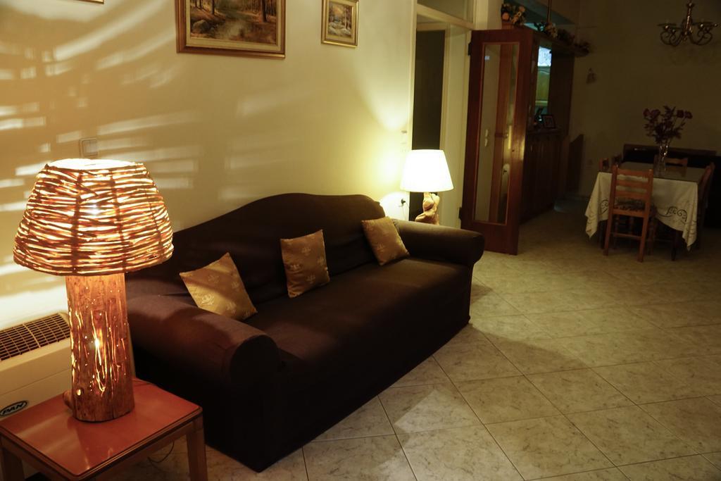Elatos Guest house
