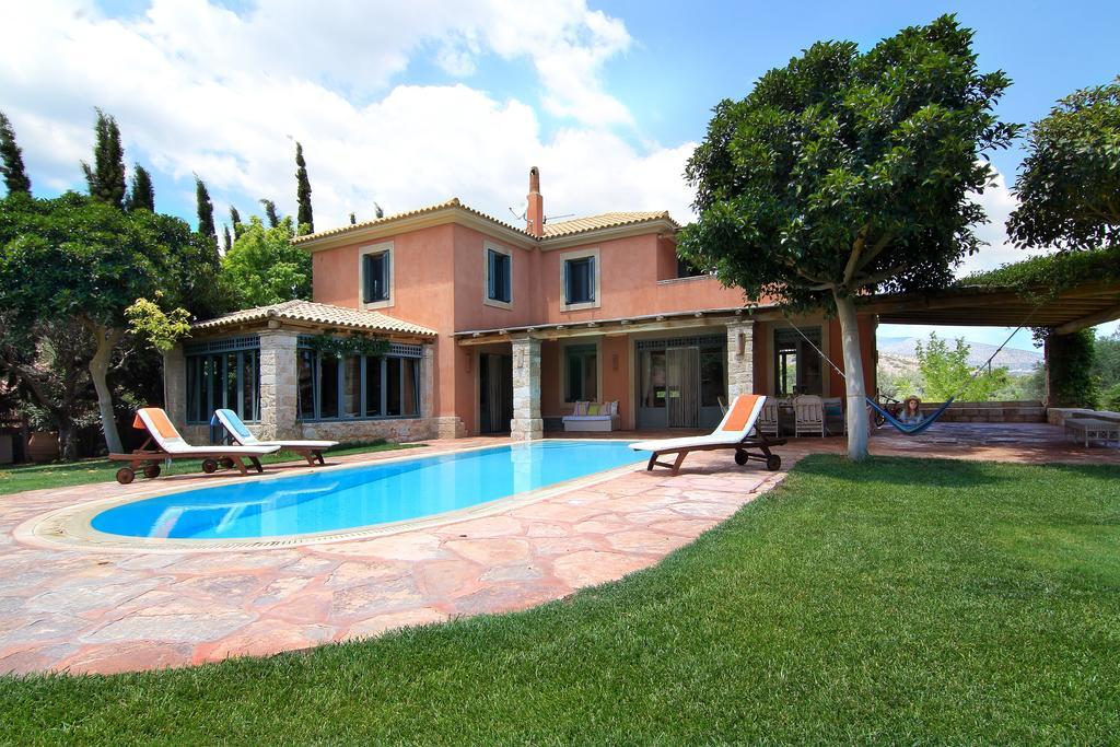 Villa Vouliagmeni *