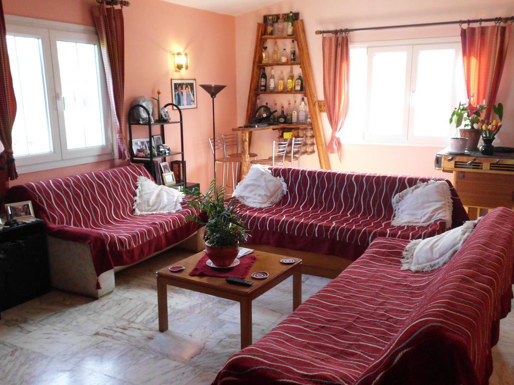 Tom's House Apartment *