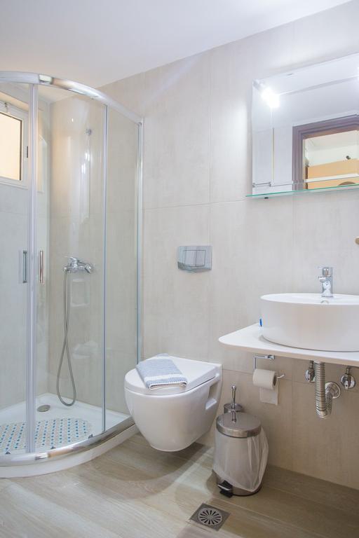 Aparthotel Theo