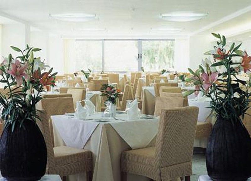 Hotel Airotel Achaia 4*