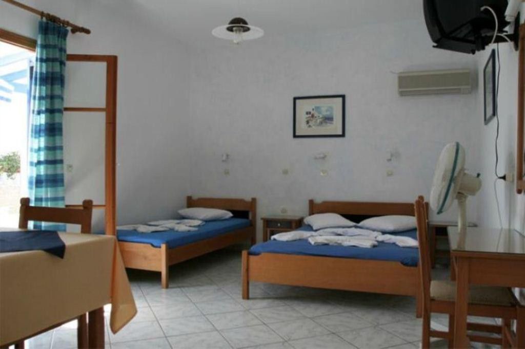 Aparthotel Pavlis Studios 2*