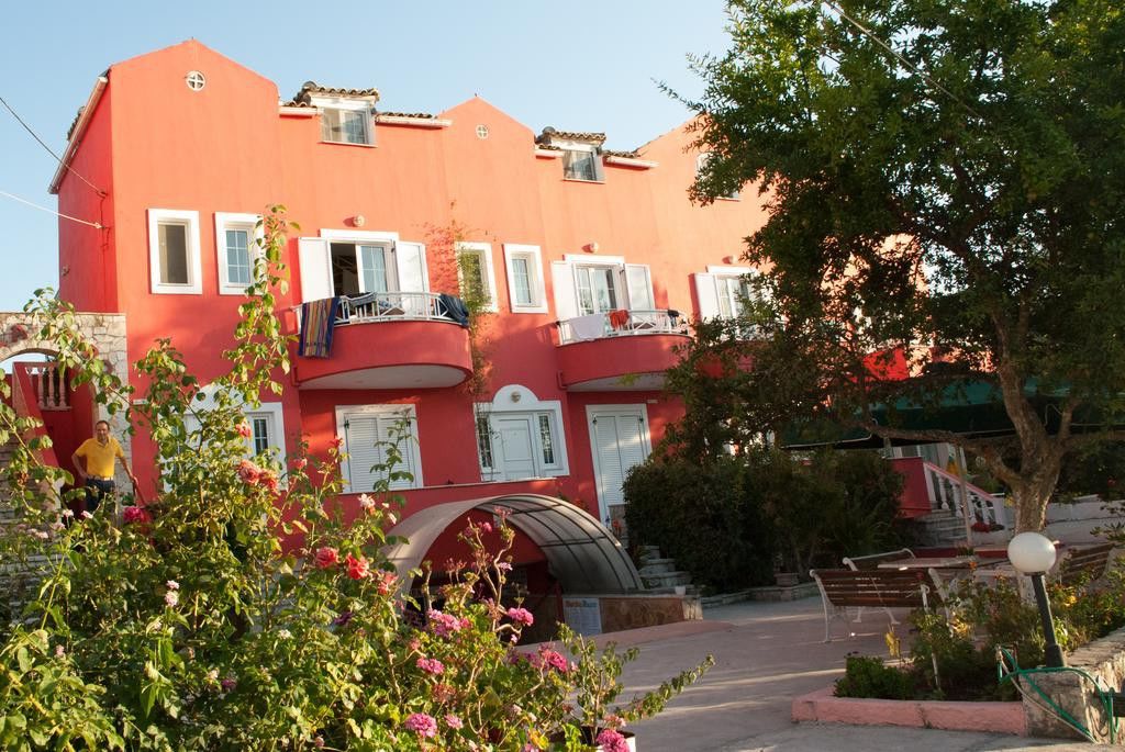 Apartment Spiros Family Apts Laganas