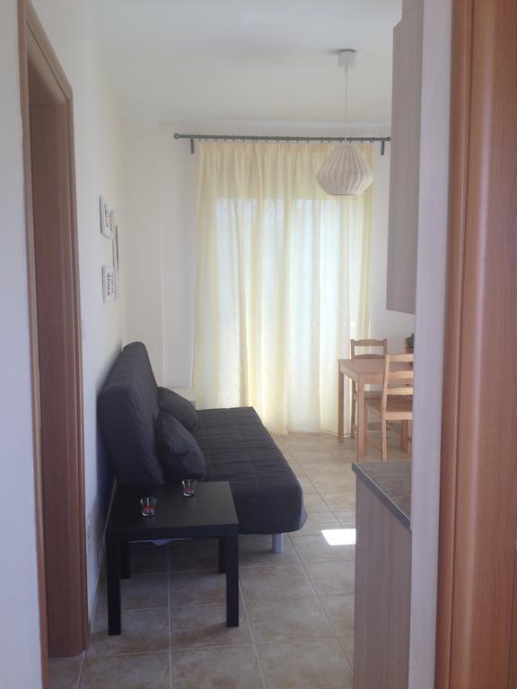 Diamond Apartment Almiropotamos