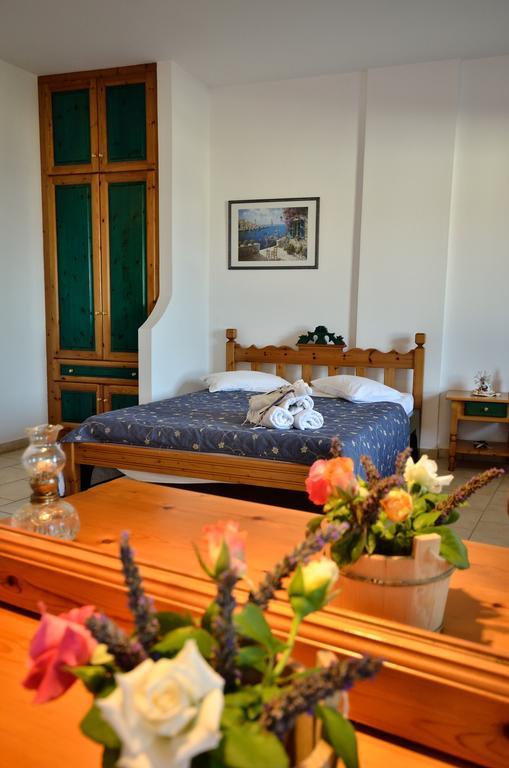 Agnadi Studios Apartment
