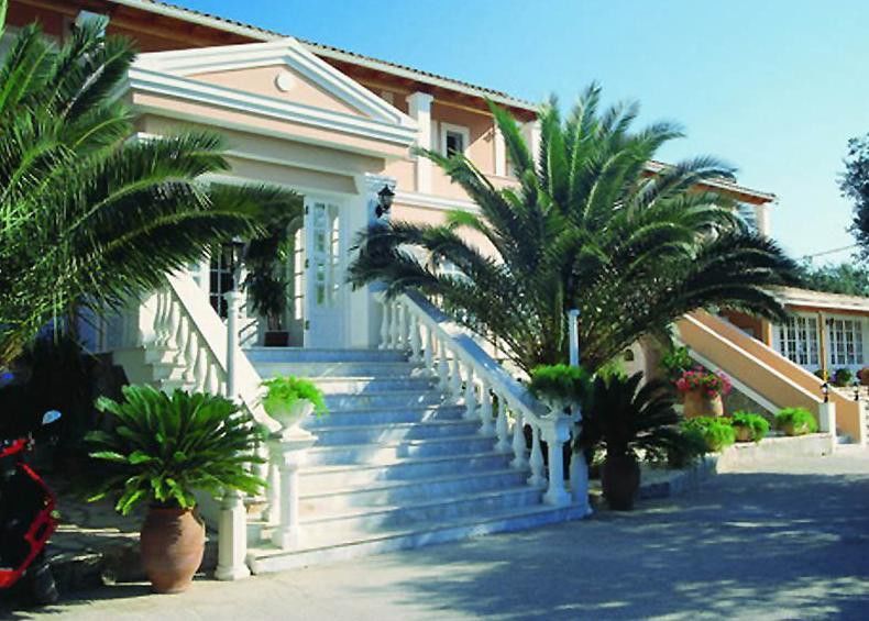 Nefeli 3* Kommeno (Corfu)