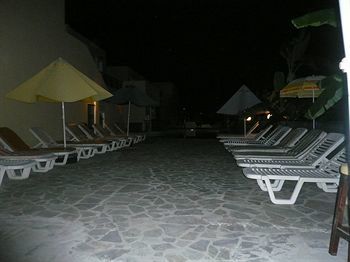 Aparthotel Manine 2*