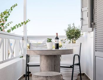 Milos Bay Suites Hotel 3*