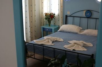 Hotel Verykokos Naxos City