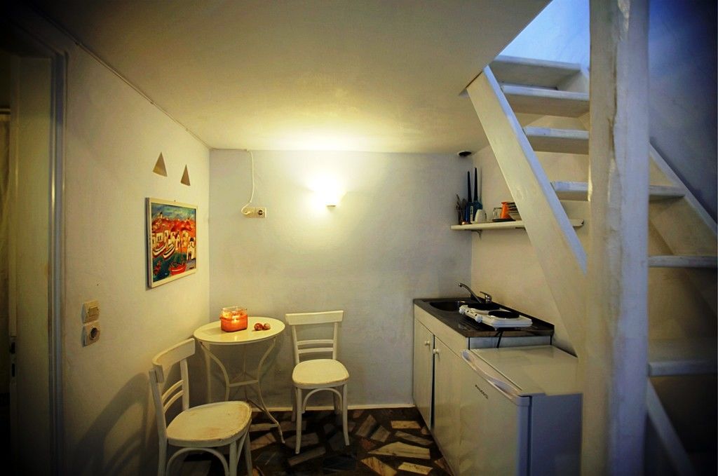 Voula S Economy Apartment *