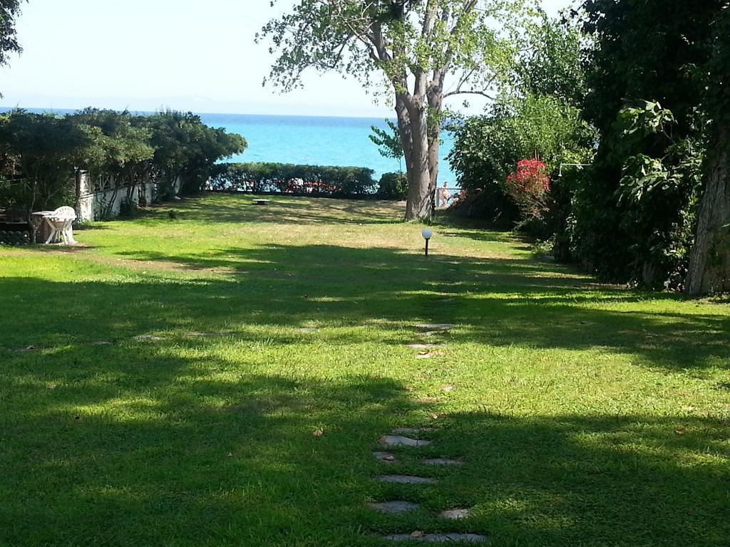 Lefka *
