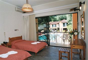 Holidays Apartment Ipsos