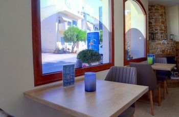 Minos Boutique Hotel