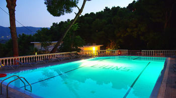 Lions2 Studios And Apartments Apartment