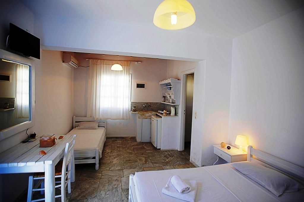 Voula S Economy Apartment
