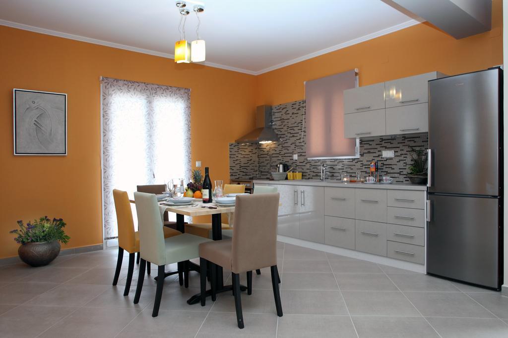 Myrtis Villa