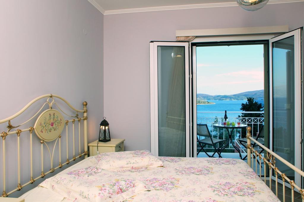 Myrtis Villa Nydri (Lefkada)