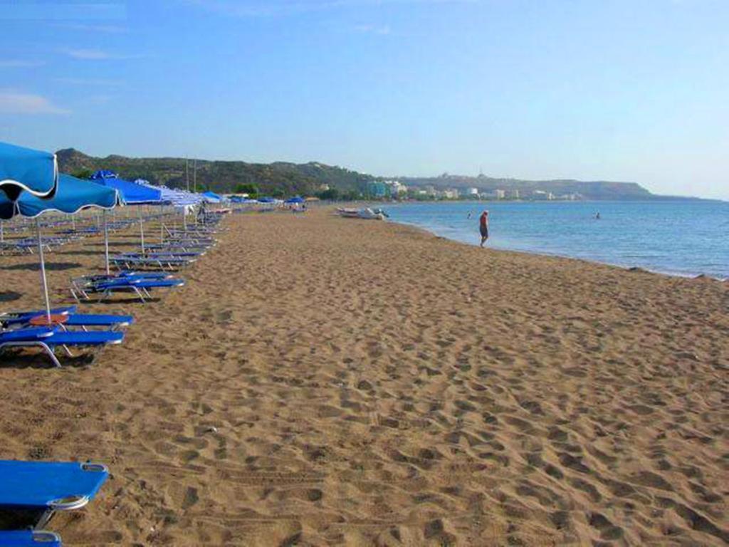 Steve'S Beach Apartment