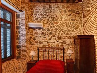 Olympias Boutique 3*
