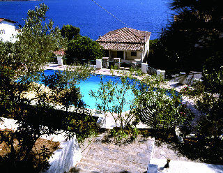 Anthemis Aparthotel 3*