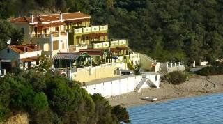 Nereides Seaside * Marathokampos