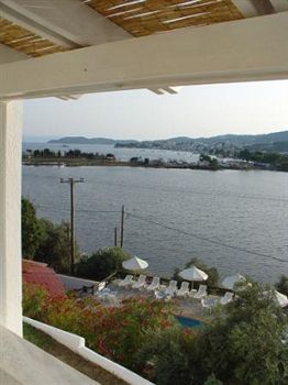 Apartment Ariadni Ksanemos