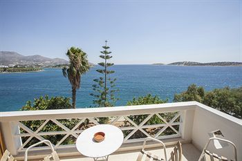 Mare Aparthotel 3*