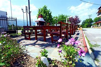 Pieria Hotel 3*