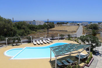 Nostos Hotel