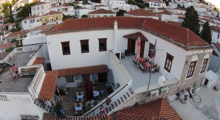 Achilleas 3* Hydra (Saronic Islands)