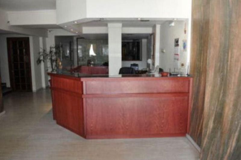 Nefeli Hotel 3*