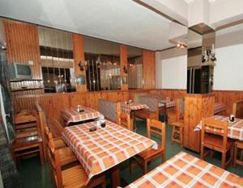 Alma Hotel