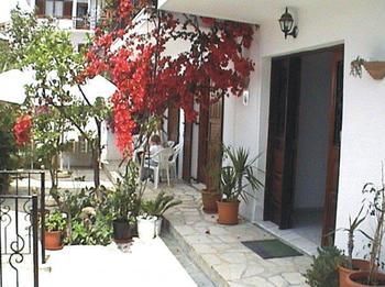 Mimoza Studios Apartment Skiathos Town