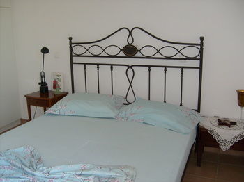 Moschona Apartment