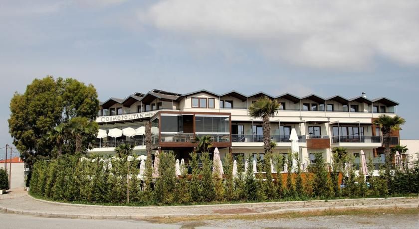 Cosmopolitan & Paralia Katerinis