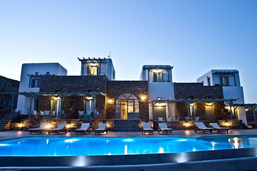 Aparthotel Niriides Homes & 3*