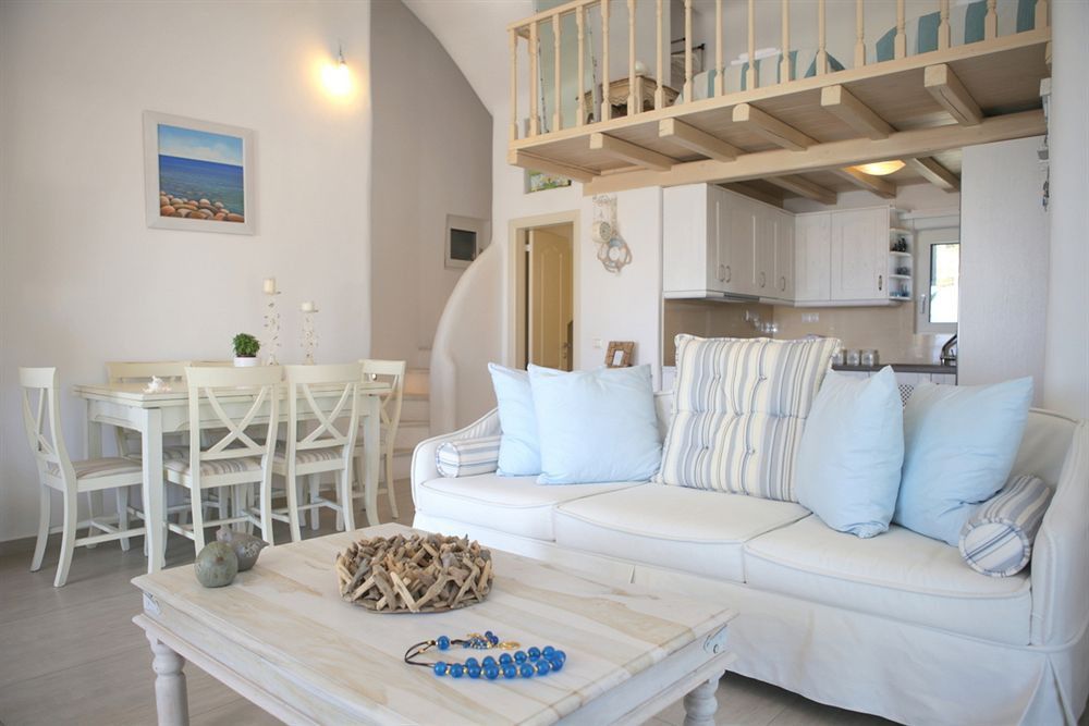 Niriides Homes & 3*
