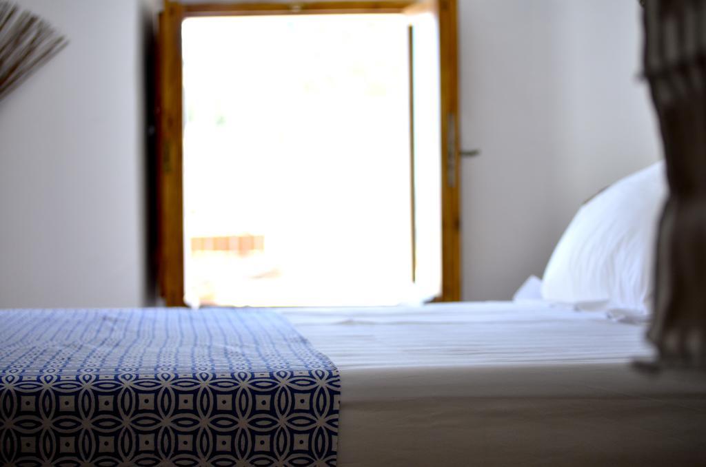 Lindos Esel Suites
