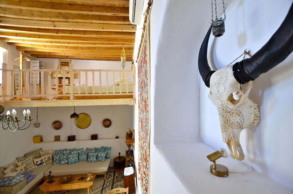 Lindos Esel Suites Apartment