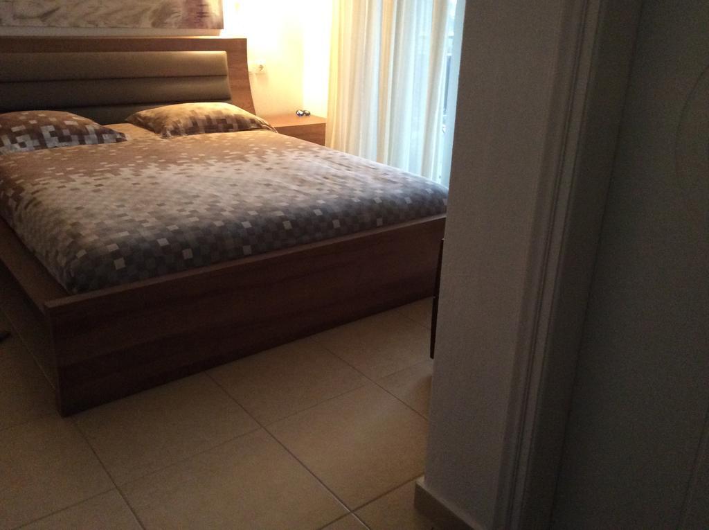 Mariza's Apartment Skiathos Town