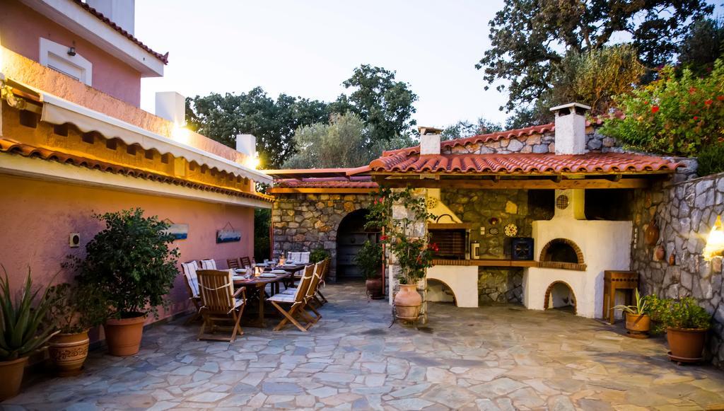Dryades Villa