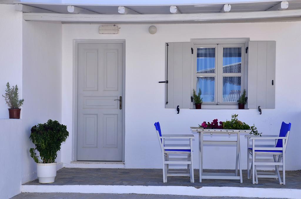 Harokopou Studios * Koufonisia