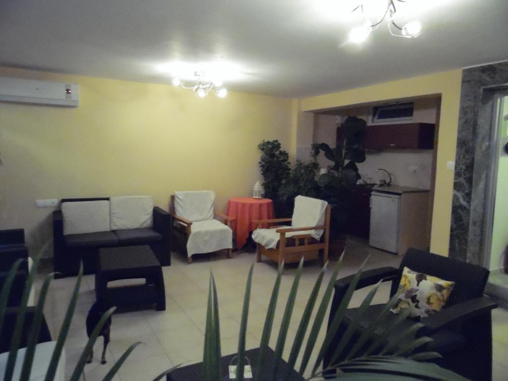 Apartment Four Seasons 2 *