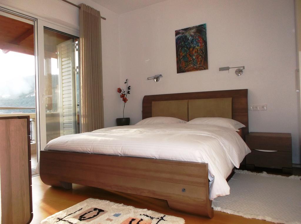 Vanessa House Apartment Skiathos Town