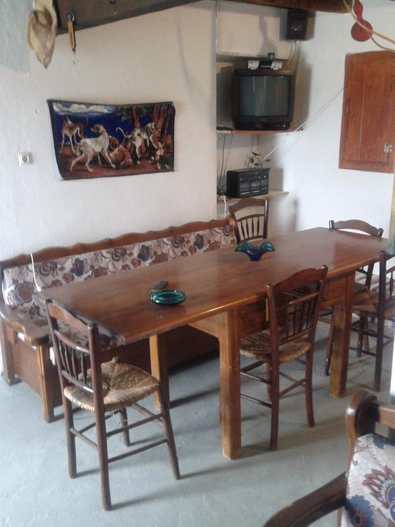 Holiday home Tinas House