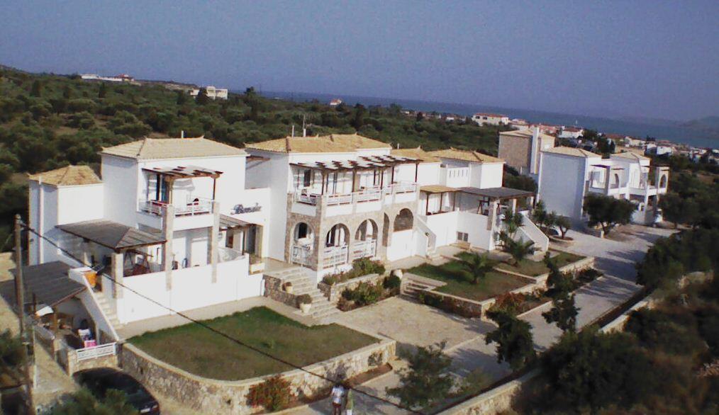 Voula 2*
