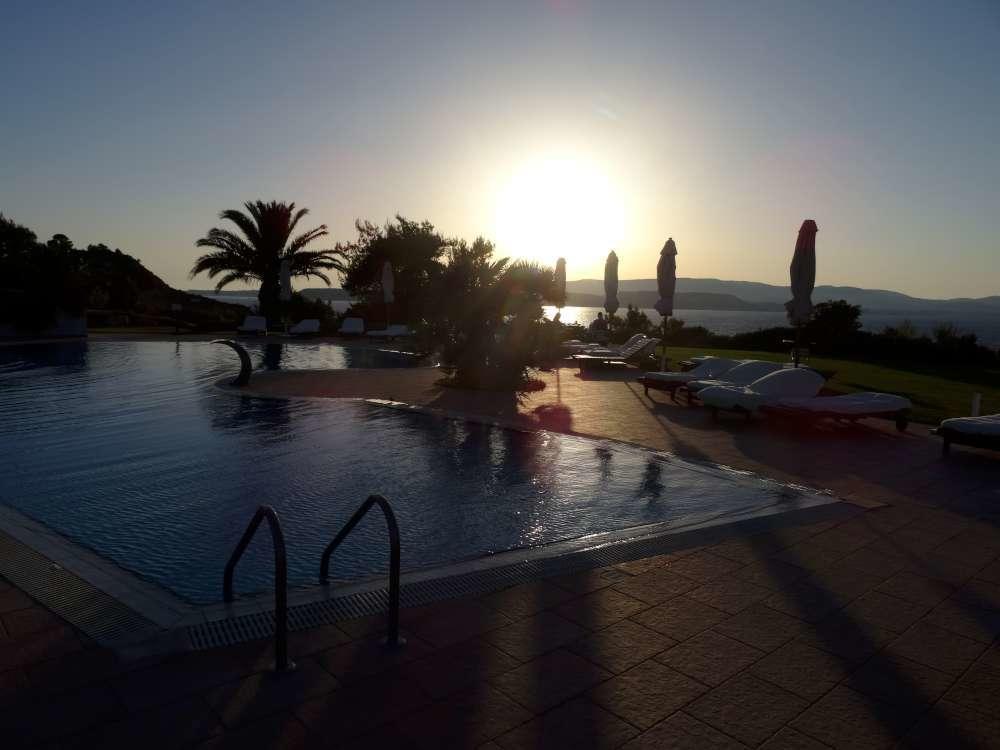 Hotel Enalion Suites