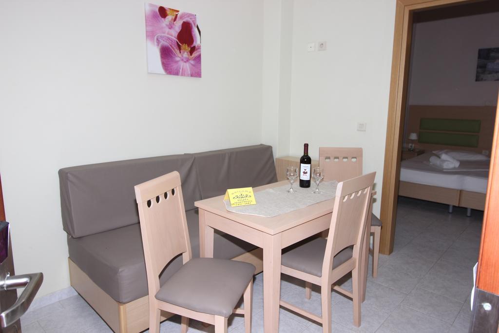 Apartment Angela Kavos