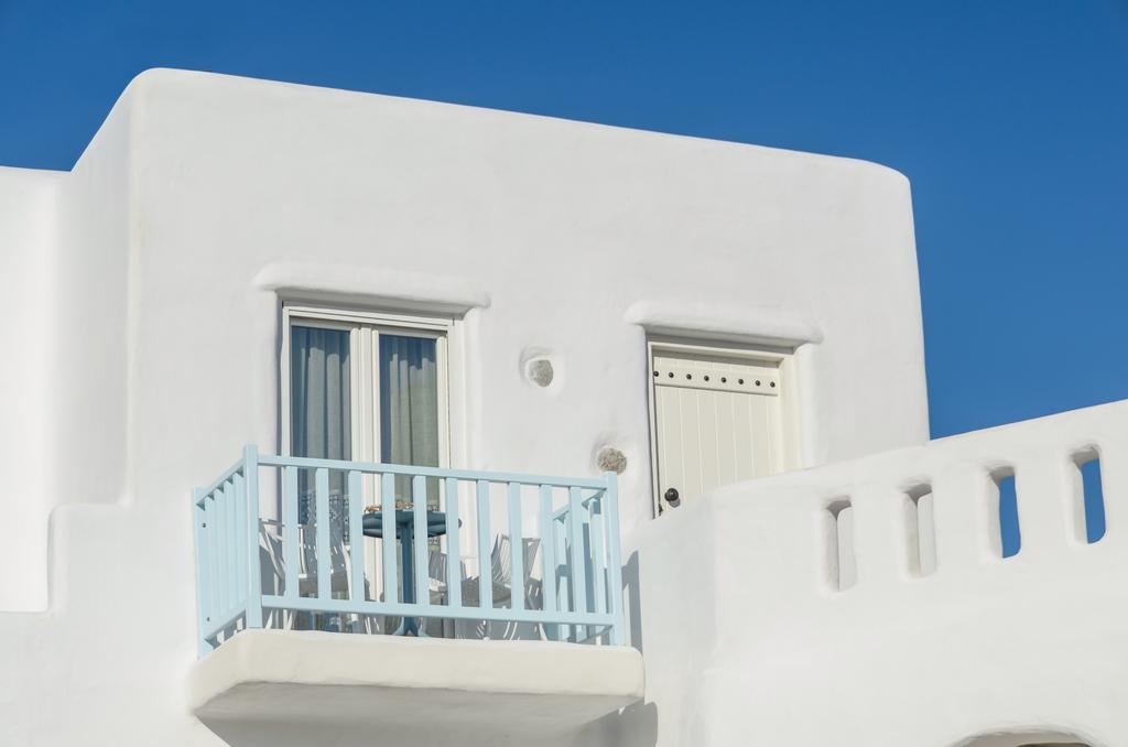 Naxos Island Escape *
