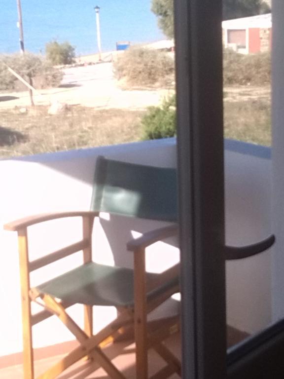 O Fotis *
